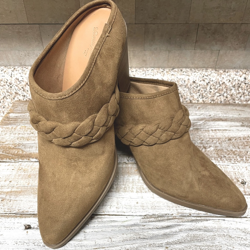 Women's Tan Braided Mules